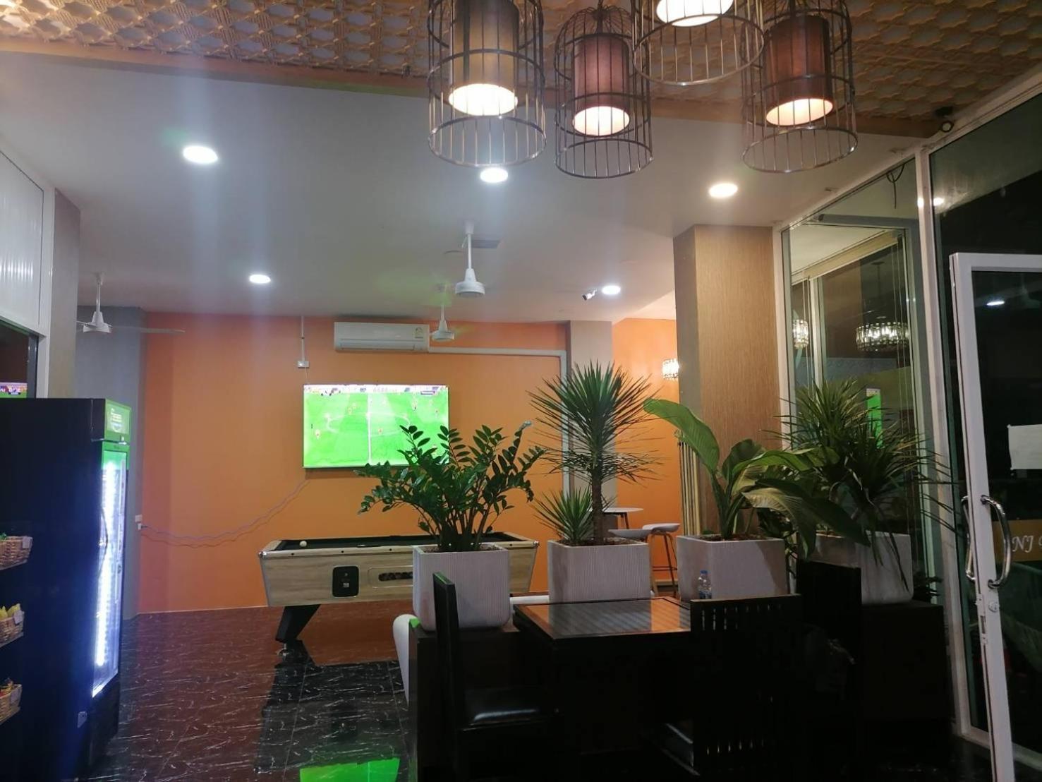 Nj Patong Hotel Exterior foto